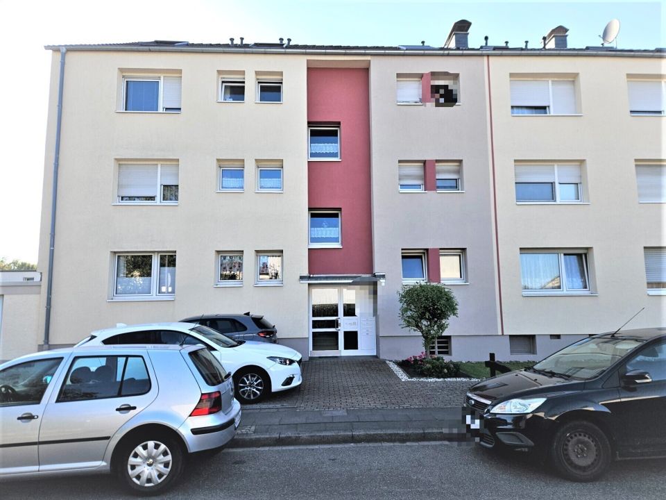 Exklusive Dachgeschosswohnung mit Süd-West Balkon - Großzügig und modern gestaltet! in Leverkusen