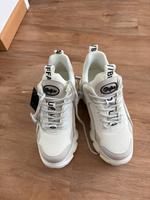 Buffalo Schuhe neu weiß beige grau  Gr 38 neu Nürnberg (Mittelfr) - Kleinreuth b Schweinau Vorschau