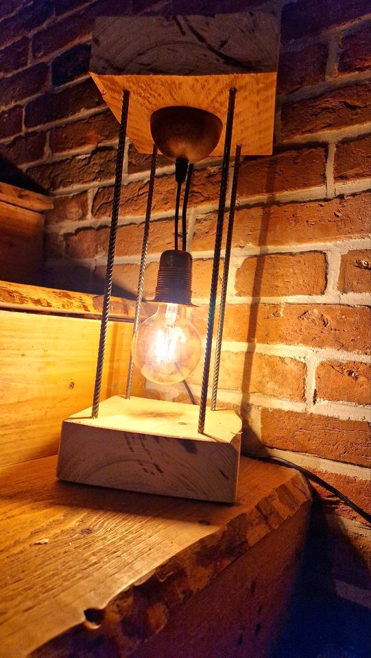 Tischlampe Nachttisch Lampe Licht Leuchte Holz upcycling DIY in Schortens