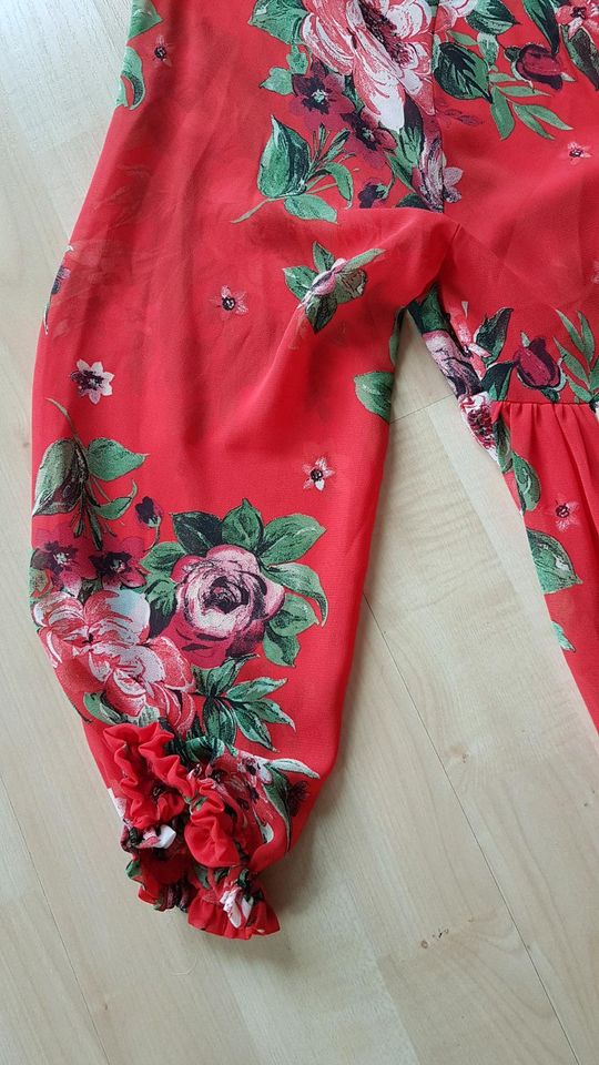 JETTE Neu! Traumkleid in Rot mit Blumen&Volants, Gr. 40 (42) in Langen (Hessen)