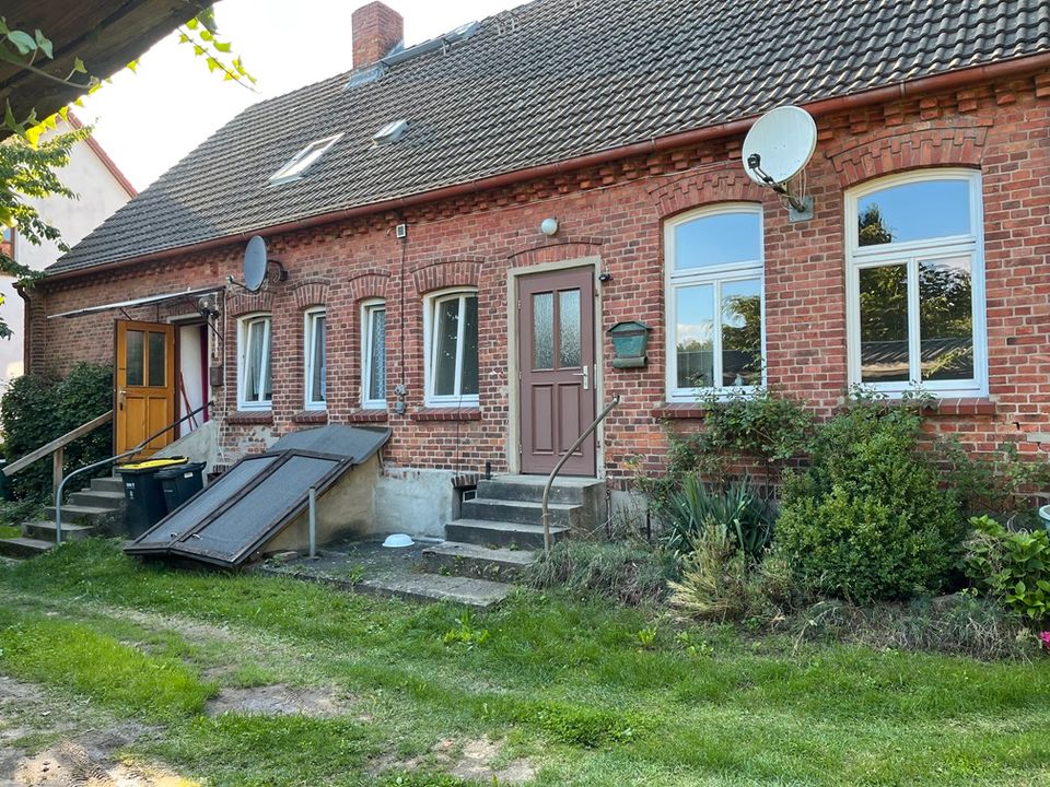 Ein- Zwei- Dreifamilienhaus in sehr guter Lage von Vellahn- nahe Boizenburg in Vellahn
