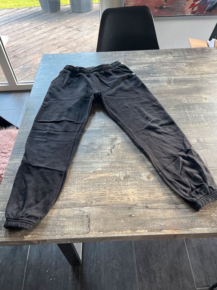 Jogging Hosen Gr140 rosa , schwarz und grau Gr.146 in Herbolzheim