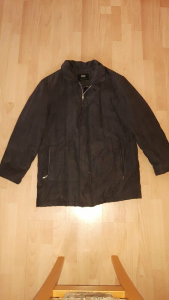 Winter Herren Jacke Gr. 50 in Freudenberg