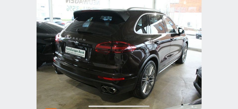 Porsche Cayenne S-Vollausstattung Sport Chrono+DAB+Panorama+AHK+ in Heilbronn