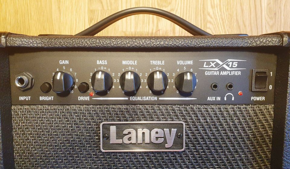 LANEY LX 15 · E-Gitarren Combo · NEUWERTIG · Soundmonster · in Westerkappeln