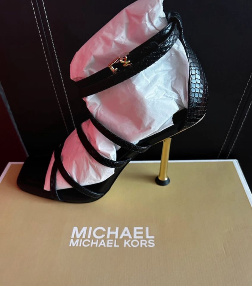 Michael Kors sexy Sandalen Größe 39,5 neu mit Etikett in Balingen