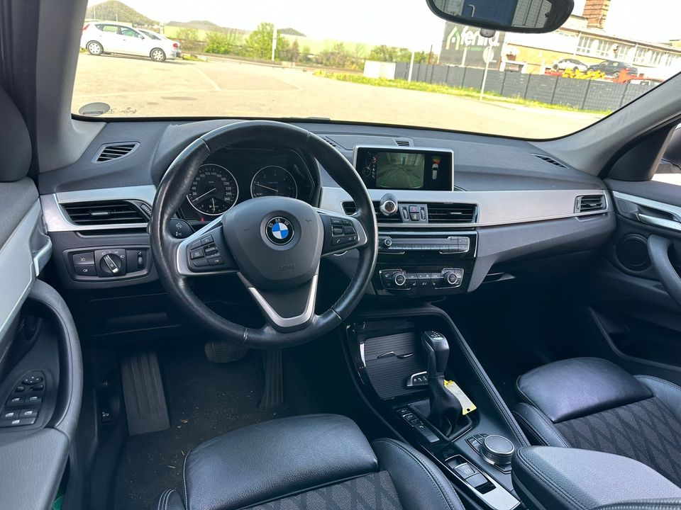 BMW X1 Baureihe sDrive 18d Automatik Head-up Display in Aachen