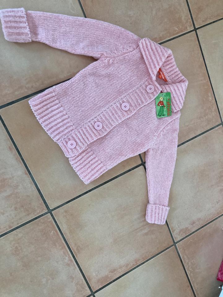 Kuscheljacke Warm Neu Wolle Strick Designer 104 98 in Plattling