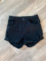 Shorts high waist schwarz kurze Hose H&M 38 Schleswig-Holstein - Rohlstorf  Vorschau