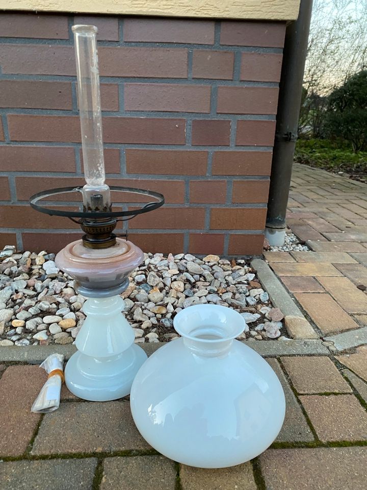 Petroleumlampe mit Ersatzdochten —- EILT !! in Herzberg/Elster