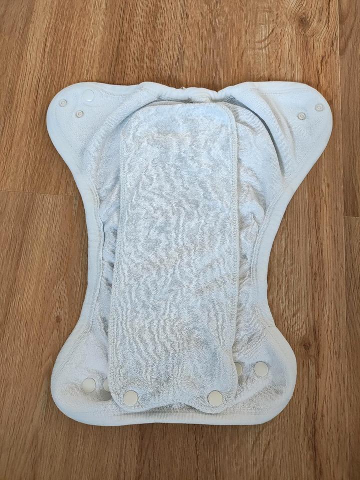 Stoffwindeln Popolini. Wickelunterlage Bambino Mio. Windelvlies.. in Bremen