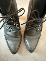 Boots / Heels geschnürt/Leder Gr. 38 Baden-Württemberg - Reutlingen Vorschau