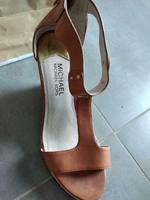 Michael Kors Sandalen Damenschuhe 38 Leder cognac Plateau Wedges Hessen - Petersberg Vorschau