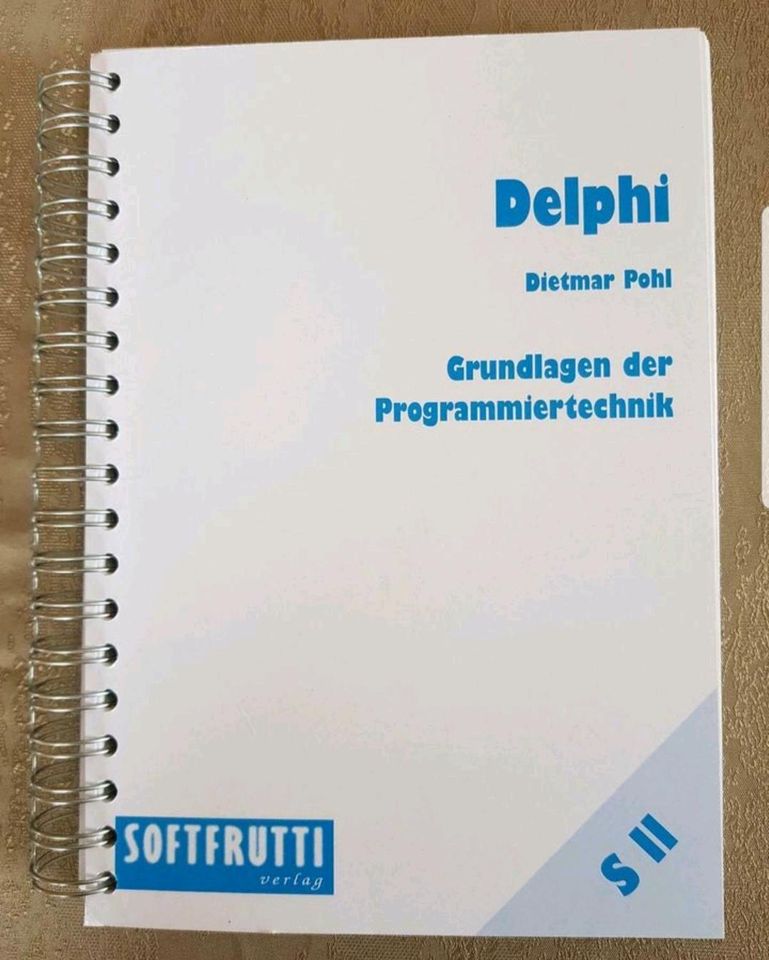 Delphi Grundlagen der Programmiertechnik ISBN 978 3 928881 23 4 in Wadern