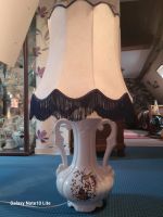 Wunderschöne Stehlampe / Tischlampe Vintage, sehr alt Rheinland-Pfalz - Schweigen-Rechtenbach Vorschau