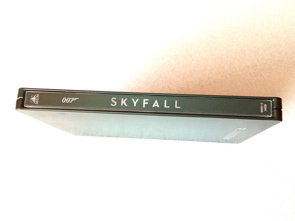 Skyfall 007 - Steelbook - 4K Ultra HD + Blu-ray in Alsdorf
