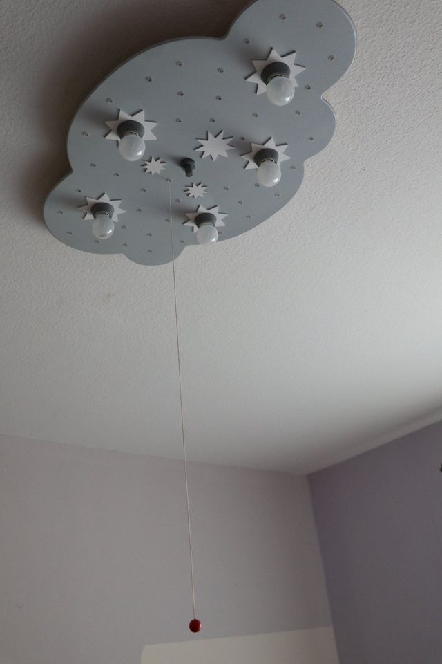 Kinderzimmer- Deckenlampe Wolke mit Schlummerlicht LED, wie neu in Remptendorf