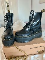 NEU! Dr. Martens Jadon MAX boots mit Plateau Hamburg - Harburg Vorschau