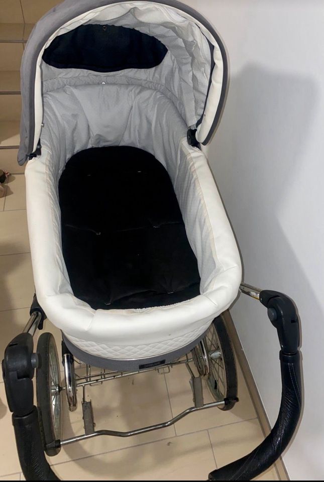 Emmaljunga Duo de Luxe Combi Kinderwagen in Bad Driburg