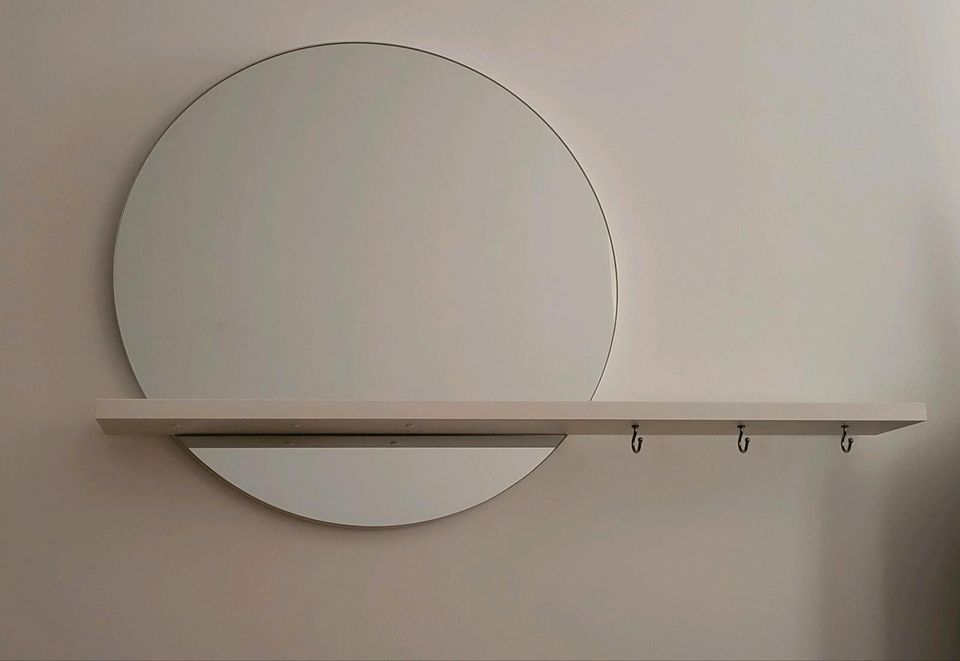 Runder Spiegel mit Ablage, ø 45 cm in Dresden