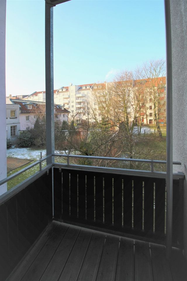 Stötteritz * 2,5-Raum-Wohnung * Balkon * 1.OG in Leipzig