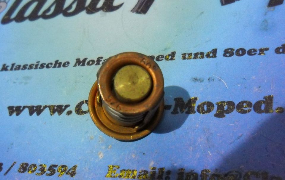 original Zündapp Bootsmotor Thermostat 304-02.642 NEU in Salzhemmendorf