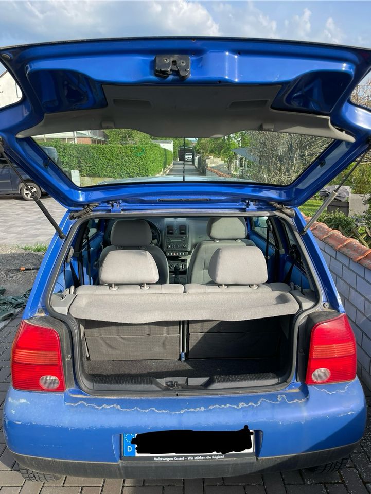 VW Lupo 6x blau in Körle