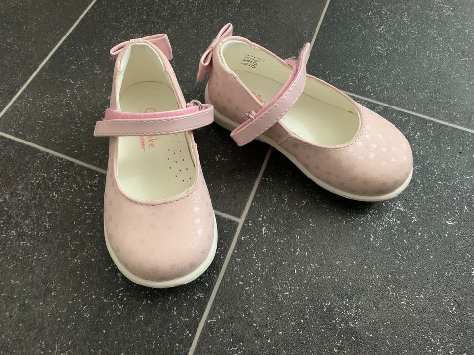 Ballerinas Schuhe Cupcake Couture weiß rosa Sterne Gr. 22 neu in Leipzig