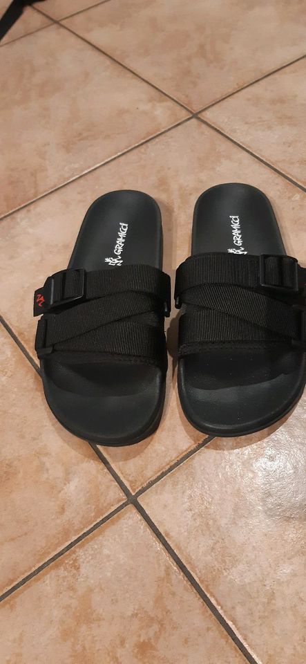 Gramicci utility slides sandals slipper schwarz black NEU Gr. 40 in Biberach an der Riß