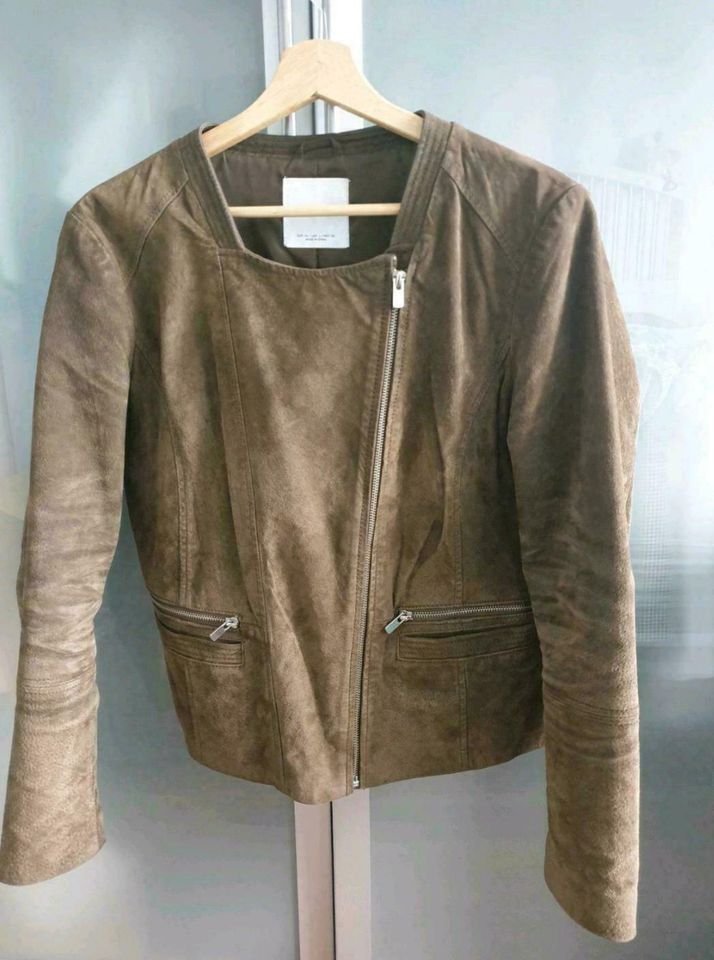 Lederjacke von Mango Khaki Wildleder Echtleder wie Neu in Essen-Fulerum