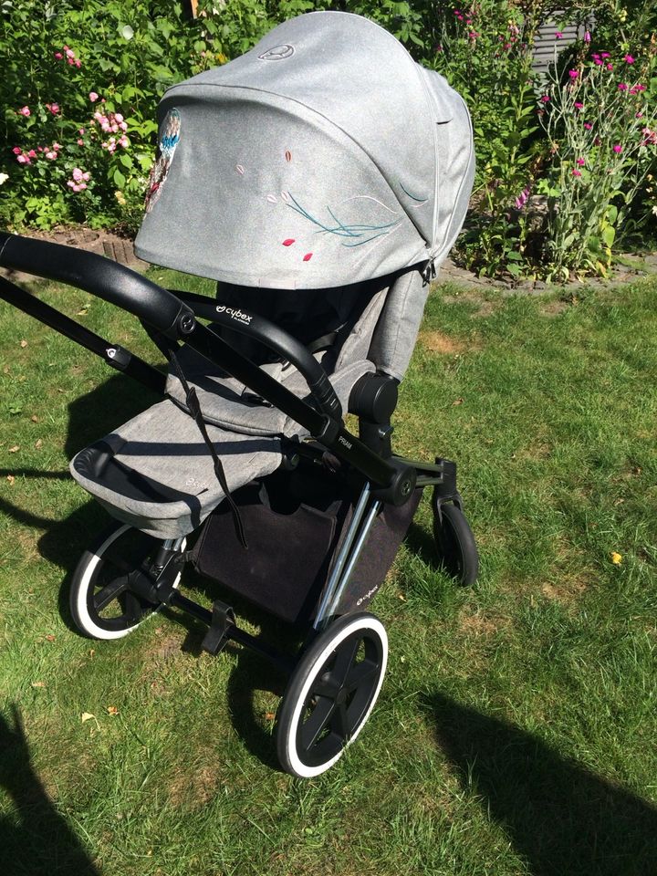 Kinderwagen Cybex Priam Koi Limited Edition silber in Hamburg