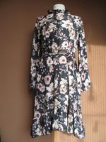Geblümtes Kleid Sommerkleid von Colloseum - XS 34 - NEU Berlin - Neukölln Vorschau
