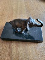 Bronze Elefant auf Marmorsockel alt Nordrhein-Westfalen - Hünxe Vorschau