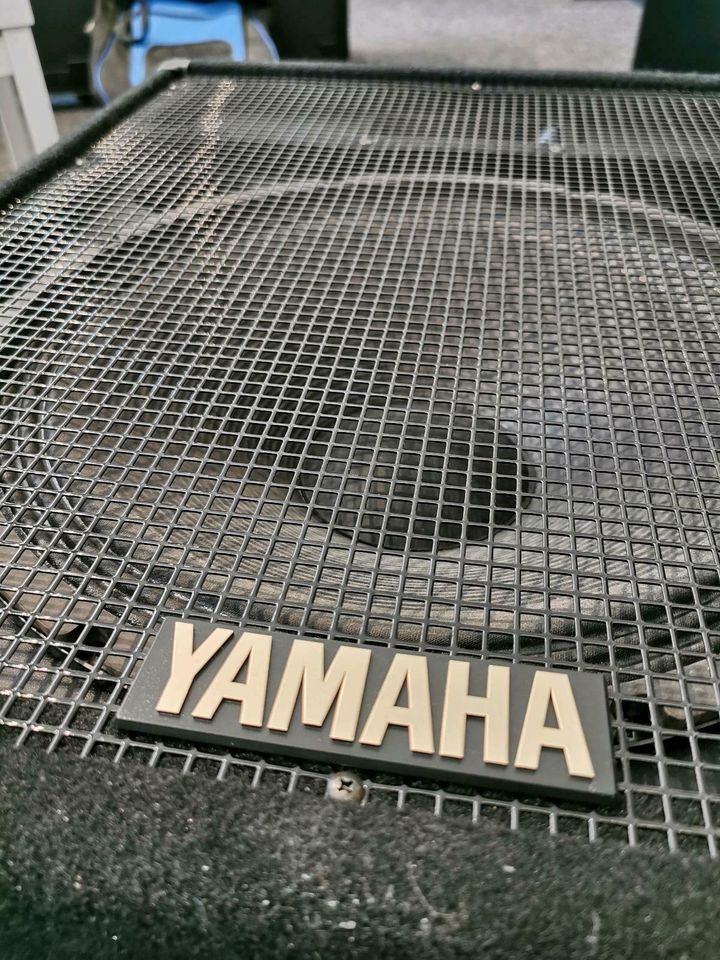 Yamaha SV15 Passiv Box 400 Watt an 8 Ohm Lautsprecher in Hannover