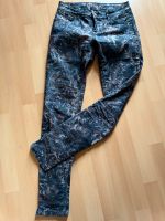 Damen Hose Blue Fire mit Blumen-Muster Gr. 27/30 NEU Hessen - Rauschenberg Vorschau