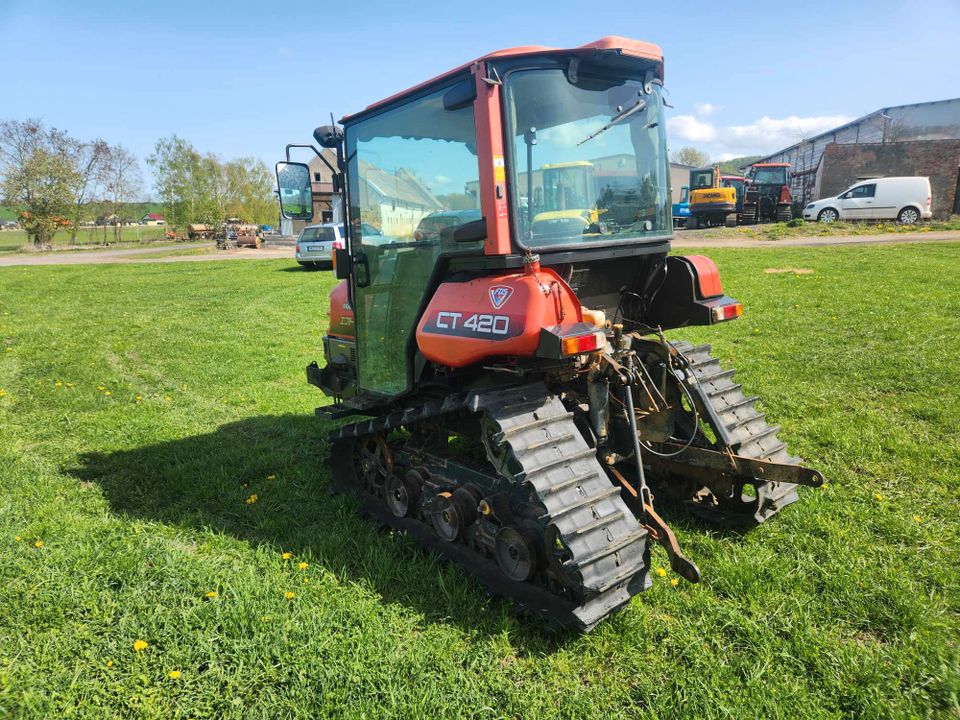 TRAKTOR KLEINTRAKTOR KETTENTRAKTOR YANMAR CT420 in Furth im Wald