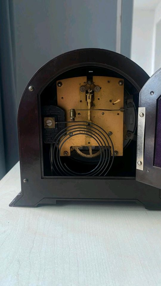 Enfield Vintage Retro Glockenspiele Mantel Uhr in Köln