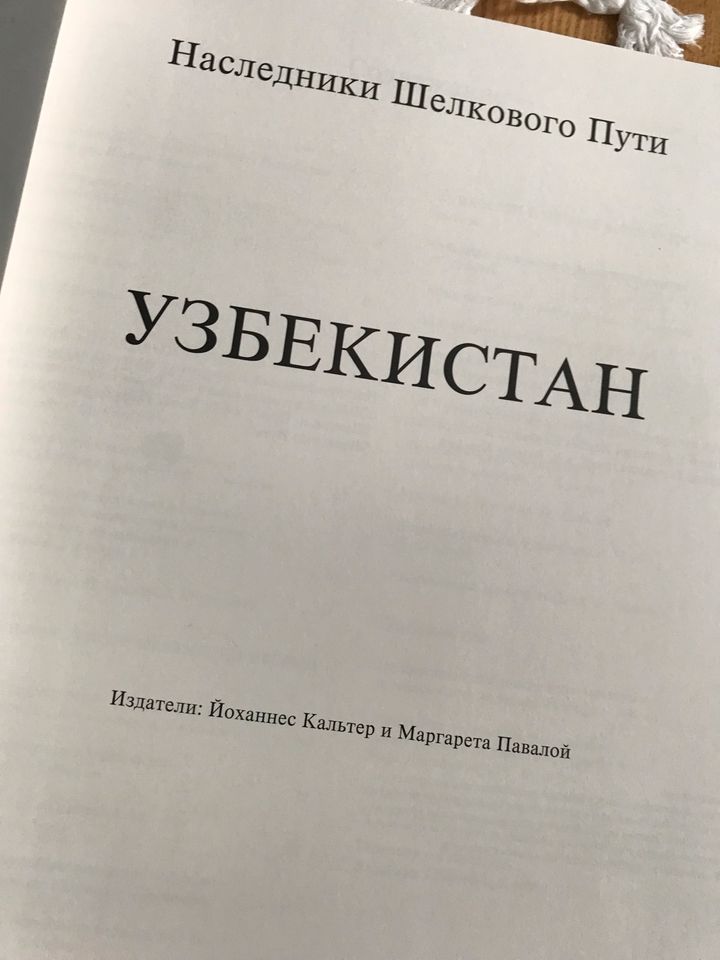 Usbekistan Erbe der Seidenstraße Russisch in Düsseldorf