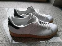 Adidas Stan Smith mit Korksohle in Größe 39 Nordrhein-Westfalen - Rheinberg Vorschau