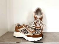 Tamaris Sneaker Braun Leo, Gr. 39 Nordrhein-Westfalen - Ibbenbüren Vorschau