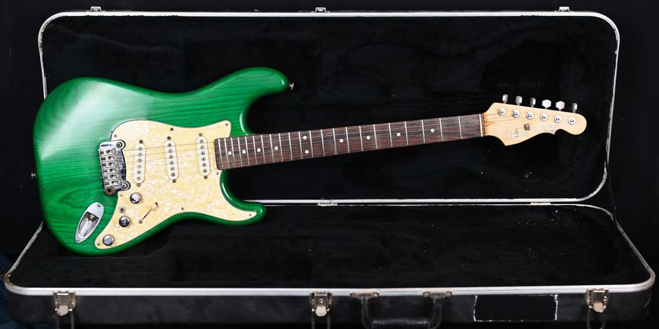 G&L S-500 Deluxe von 2006 in transparent Green mit originalen Hardcase in Hamburg