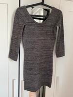 Graues Glitzer-Strickkleid M Bershka Bayern - Roth Vorschau