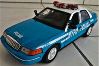 1/18 Motormax Ford Crown Victoria "N.Y.P.D." Nordrhein-Westfalen - Kürten Vorschau