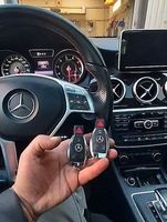 Mercedes-Benz Schlüssel nachmachen, anlernen, codieren Baden-Württemberg - Herrenberg Vorschau