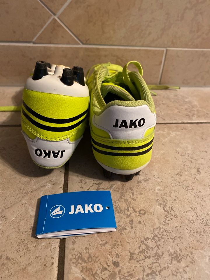 Fußballschuhe in Gr 29 von Jako in Konnersreuth