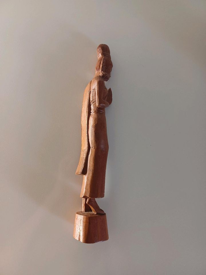Holz Figur Afrika Dekoration Ausland Reise Stamm Beten Mädchen in Ahlen