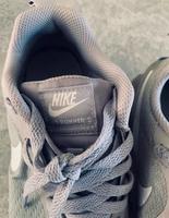 Nike MD Runner 2 Damen Sneaker Gr. 38 Schuhe grau Saarbrücken-Dudweiler - Dudweiler Vorschau