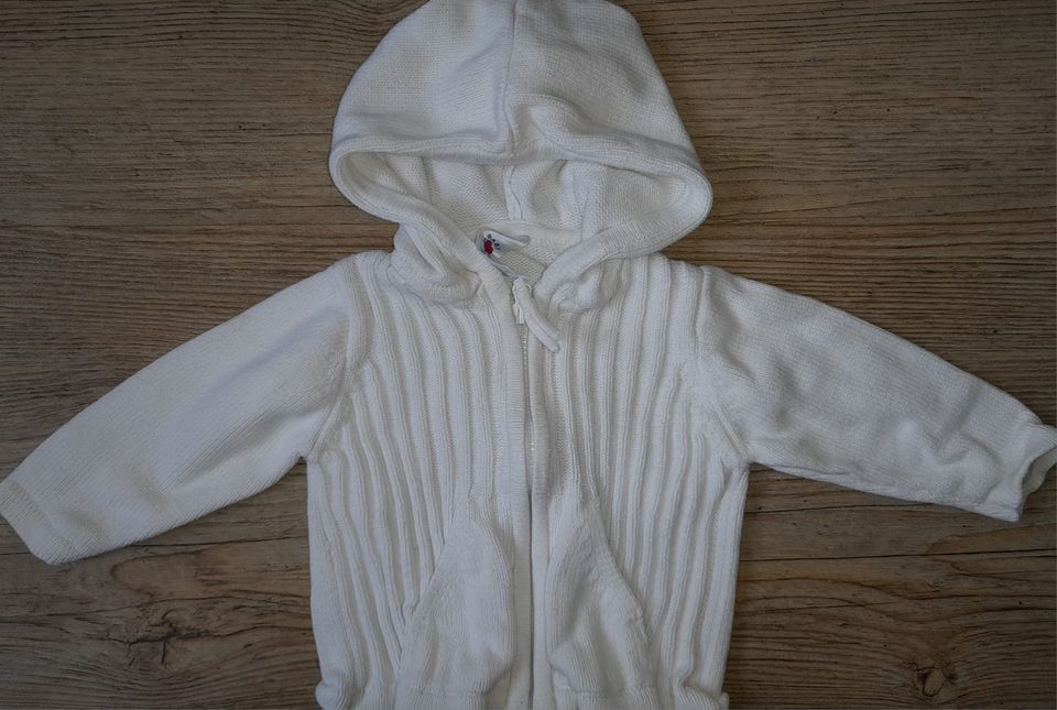 Babyclub Strickjacke Streifenmuster weiß Feier Hochzeit Taufe 62 in Braunschweig