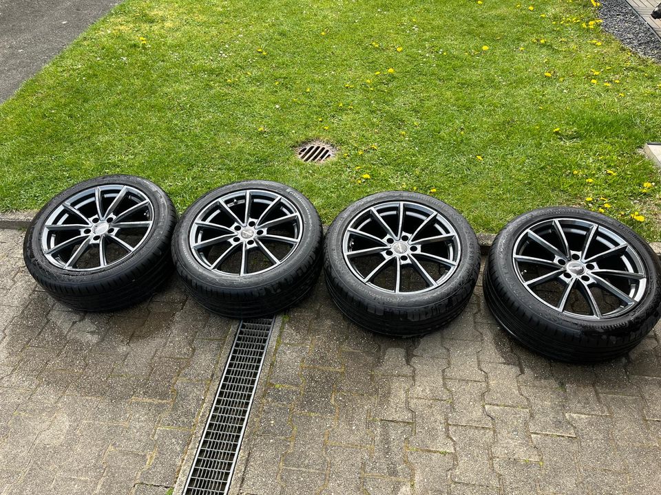 Wheelworld WH28 /// Felgen 18" mit 245/45/18 Sommerreifen in Engstingen