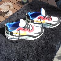 Neuwertige,NIKE Sportschuhe(Sneaker), Mod: Nike Air 270 react !!! Kiel - Elmschenhagen-Kroog Vorschau